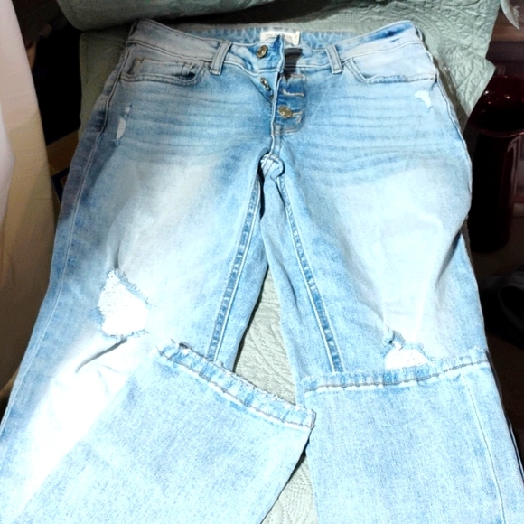 N Jean's 6 - Picture 1 of 2